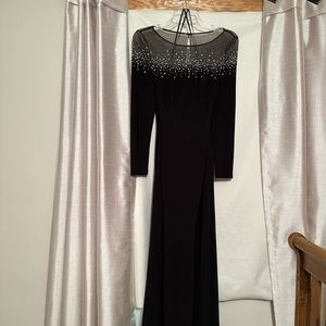 Vince Camuto long black dress - size 4